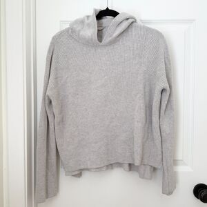Women Athleta Turtleneck Cropped Sweater in Light Gray Size Small